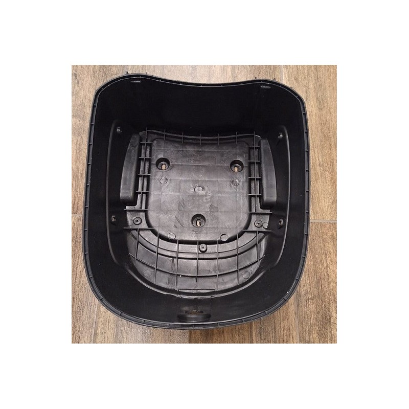 PLASTICA INFERIORE BAULETTO PORTAOGGETTI POSTERIORE - bici elettrica scooter sky II tipo z-tech